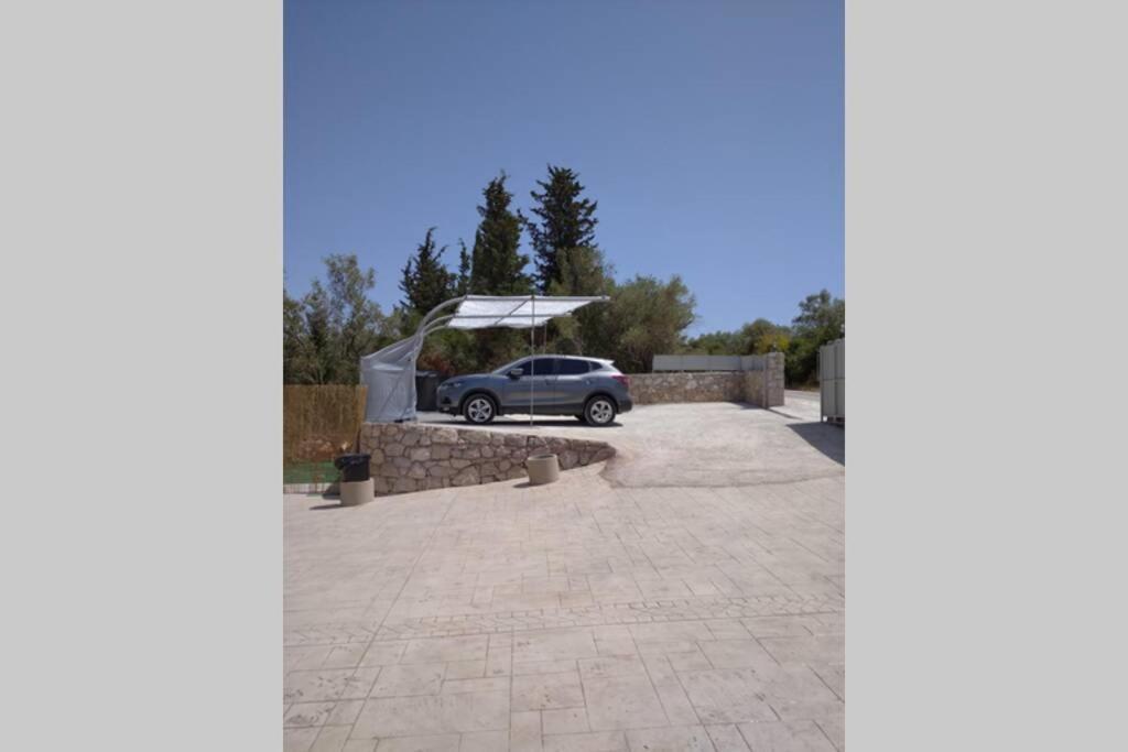 Villa Ndj Relax Tsoukaládhes Exteriör bild