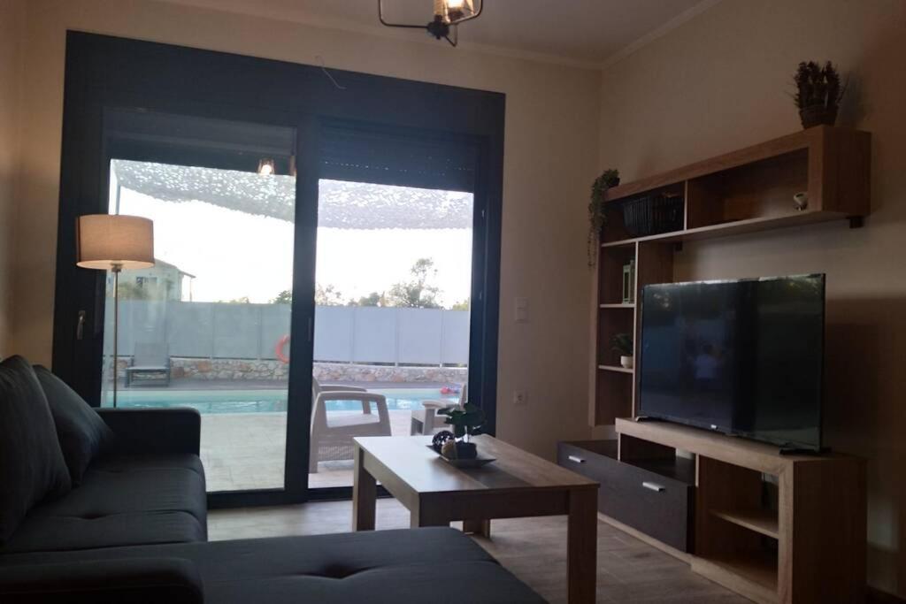 Villa Ndj Relax Tsoukaládhes Exteriör bild