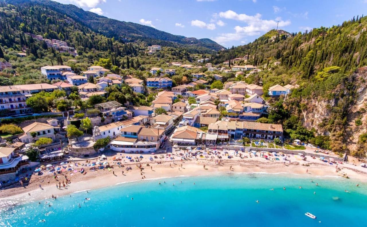 Villa Ndj Relax Tsoukaládhes Exteriör bild